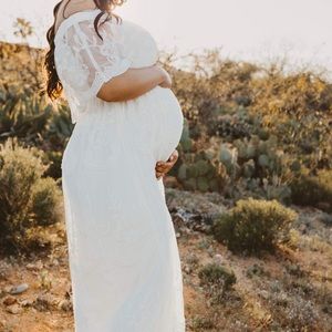 Pink blush lace maternity dress L/XL